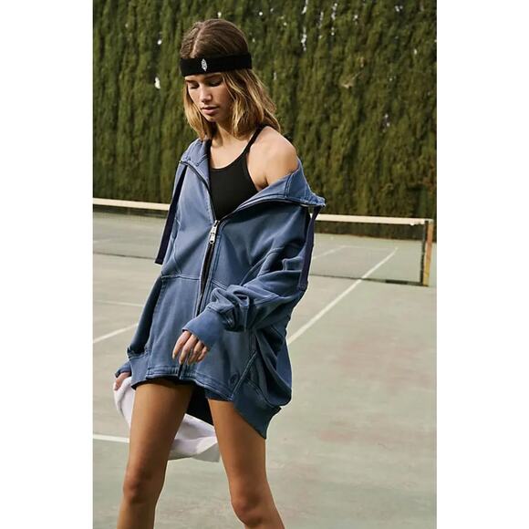 Free People ALL YOUR LOVE Oversized Hoodie Sweatshirt Supernova Blue S NWOT $128 - Picture 1 of 11